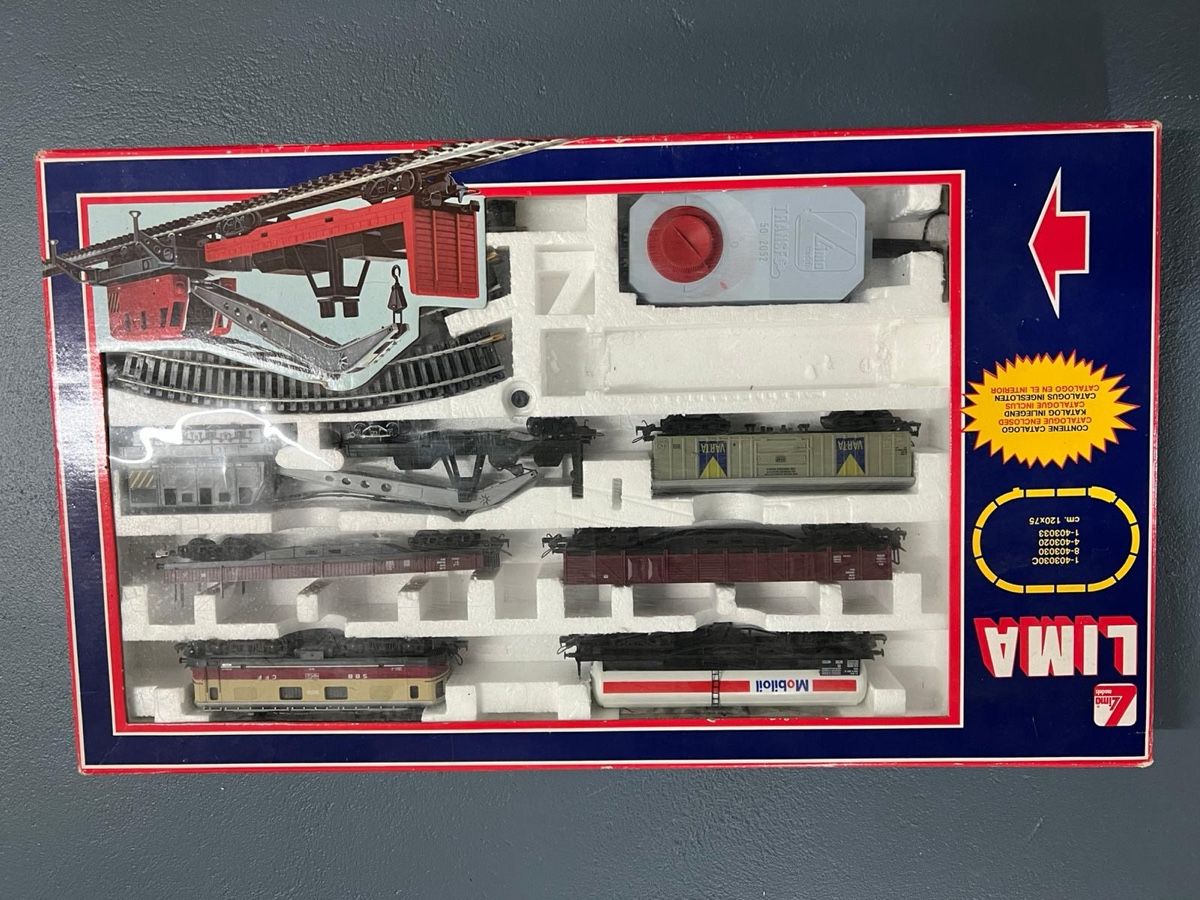 Lima Modellini di ferrovie: Eisenbahnset mit Wagen, Schienen und Trafo – Usato da Arch venduto da Baloo11 1