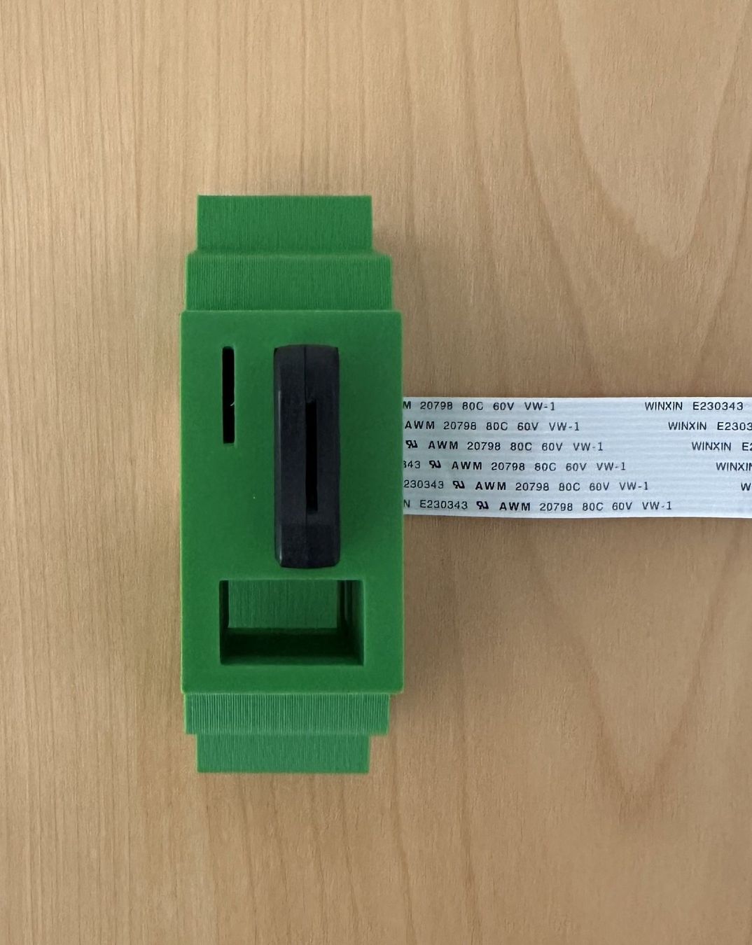 Elektronikbauteile: Die Allroundbastler / Loxone Micro-SD Karten Adapter / Grün – Gebraucht aus Dielsdorf von Empowered 1