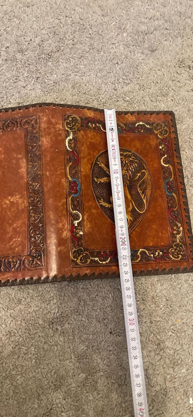 Tutte le decorazioni: Bucheinfassung aus Leder / 614Z – Usato da Knutwil venduto da Virginia007 1