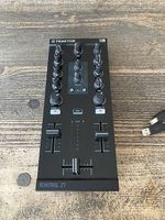 Native Instruments Traktor Z1