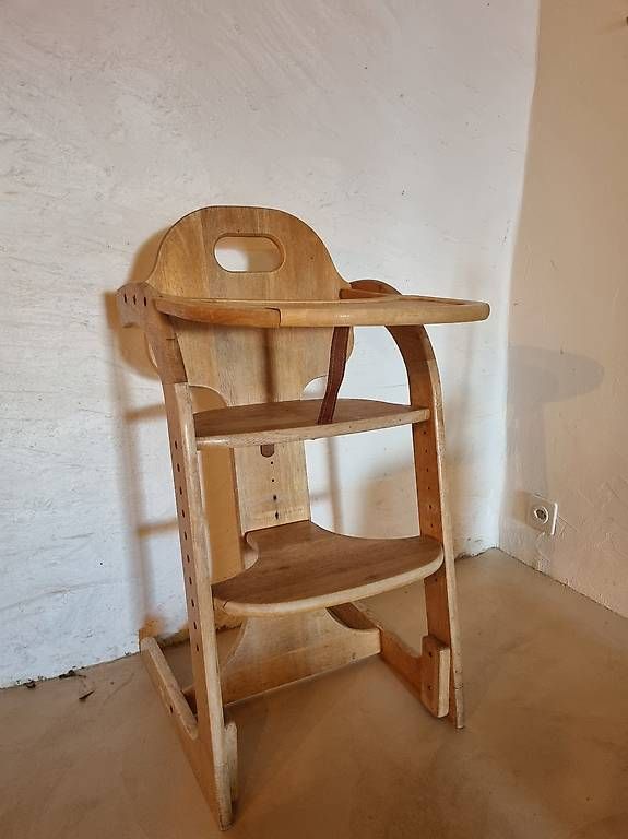 Hochstühle: Belle chaise enfant type trip trap evolutive – Gebraucht aus Chexbres von gec_7bmq 3
