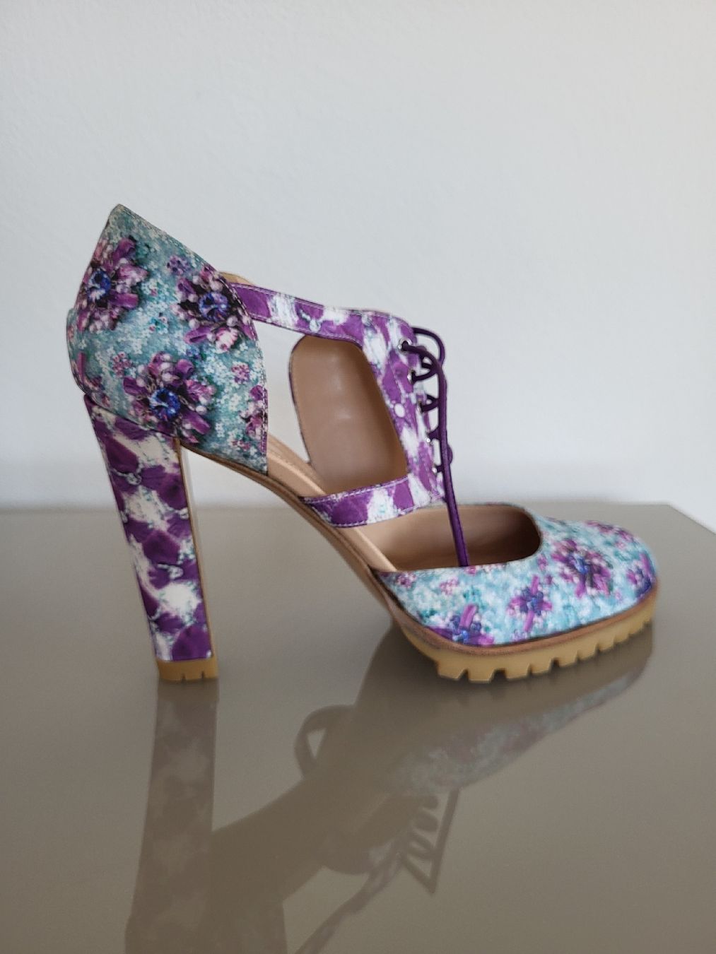 Gianvito Rossi Damenschuhe: Gianvito Rossi x Mary Katrantzou, IT 41 – Neu (gemäss Beschreibung) aus Freienbach von cri_9kly 1