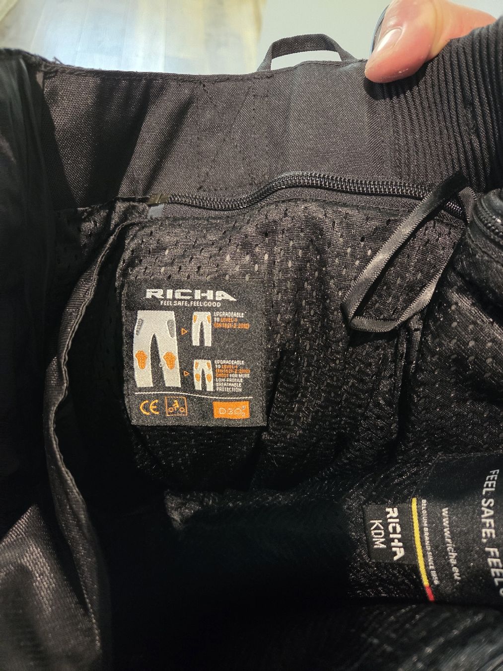 Pantaloni: Motorradhose wasserfest – Usato da Uffikon venduto da volley253 3