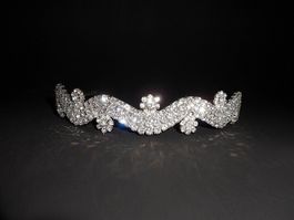 Diadem Kristall Welle mit Blumen
