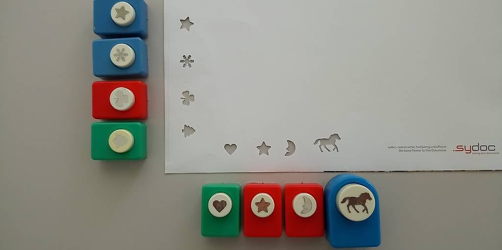 Tutti gli attrezzi: 8 Motiv Stanzer, Papier Muster Locher – Usato da Giswil venduto da Anubis20
