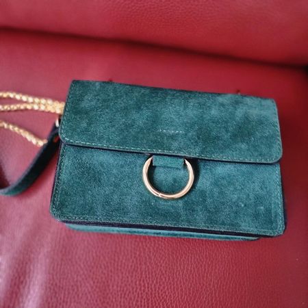 sac à main en cuir daim