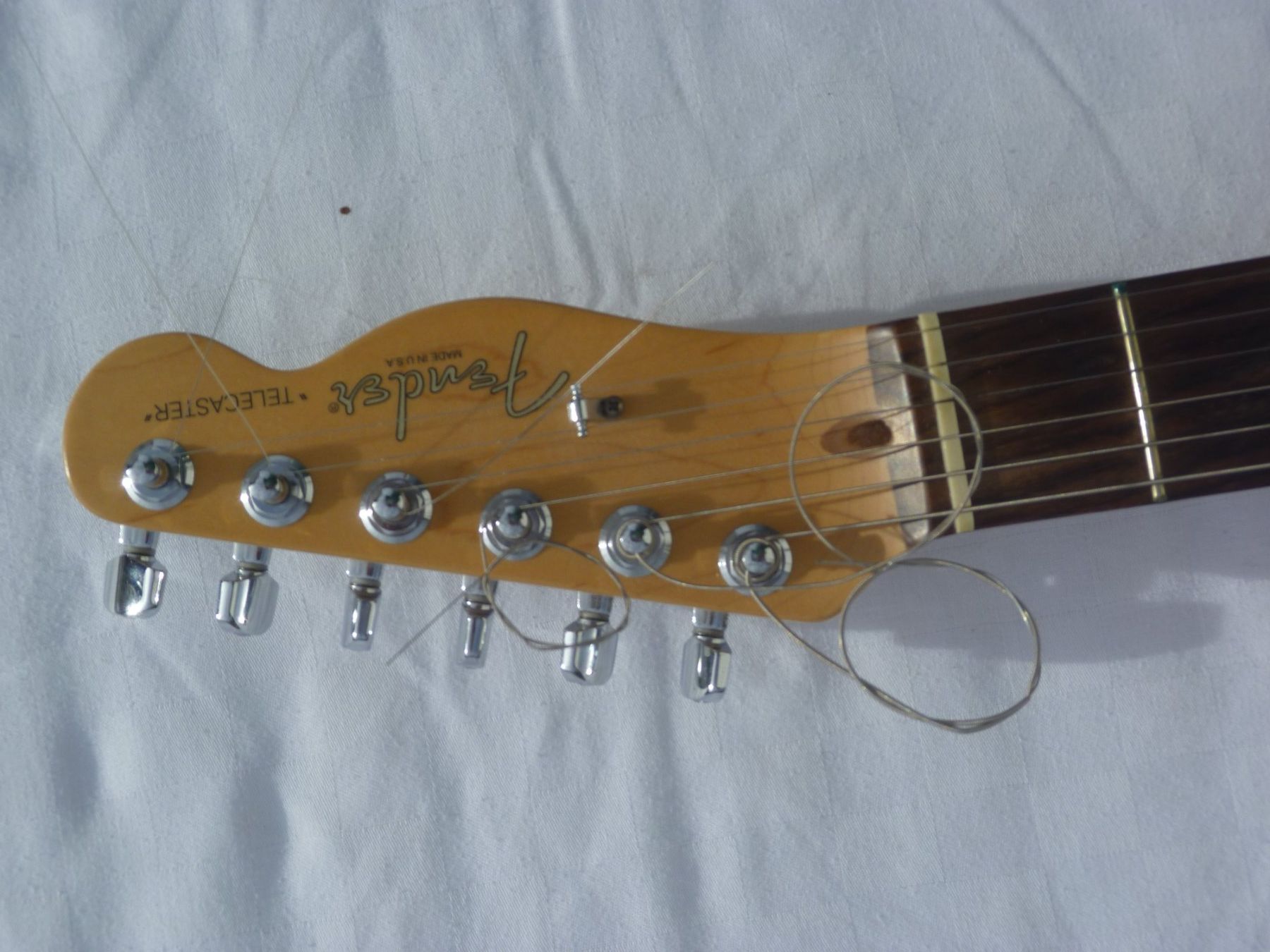 Strumenti musicali: Telecaster Plus Sunburst Bound Gitarre – Usato da Sursee venduto da Benevol 7
