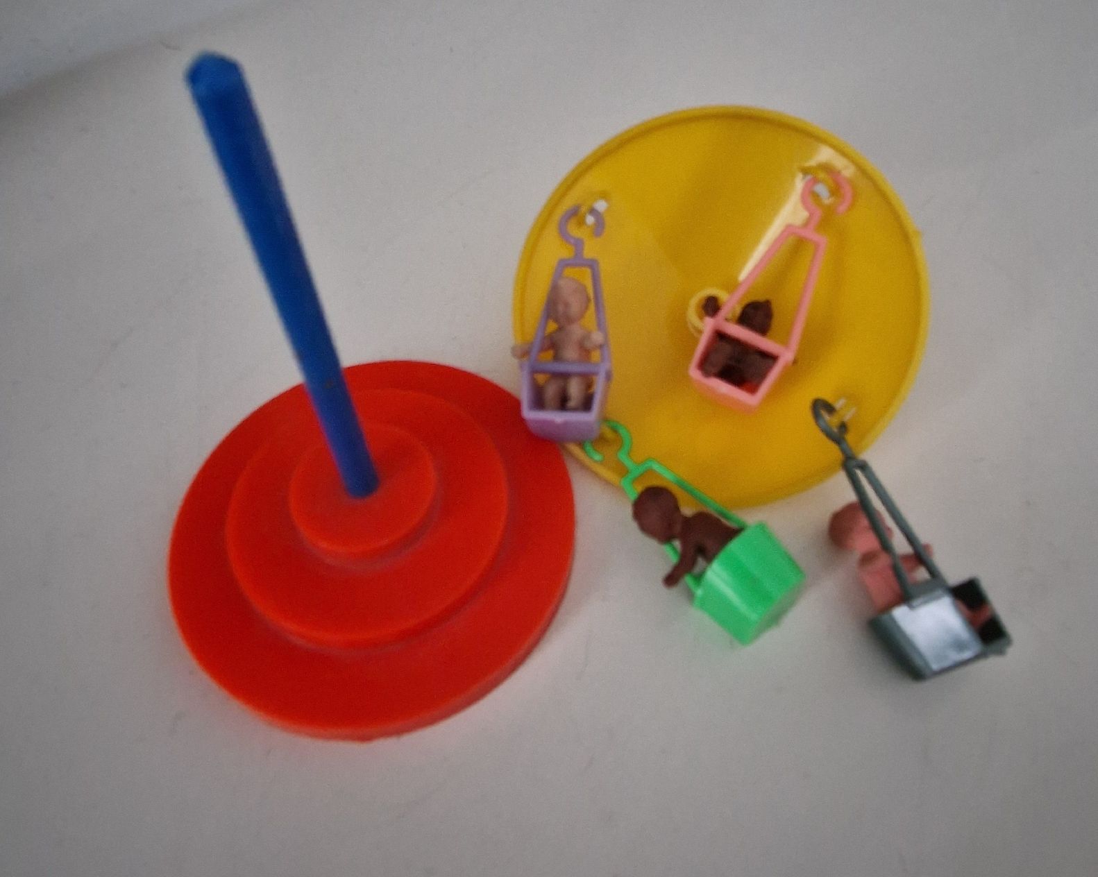 Spielzeuge: BREBA, Karussell mit Babys, Rarität – Neu (gemäss Beschreibung) aus Zürich von ant_kk8r 2