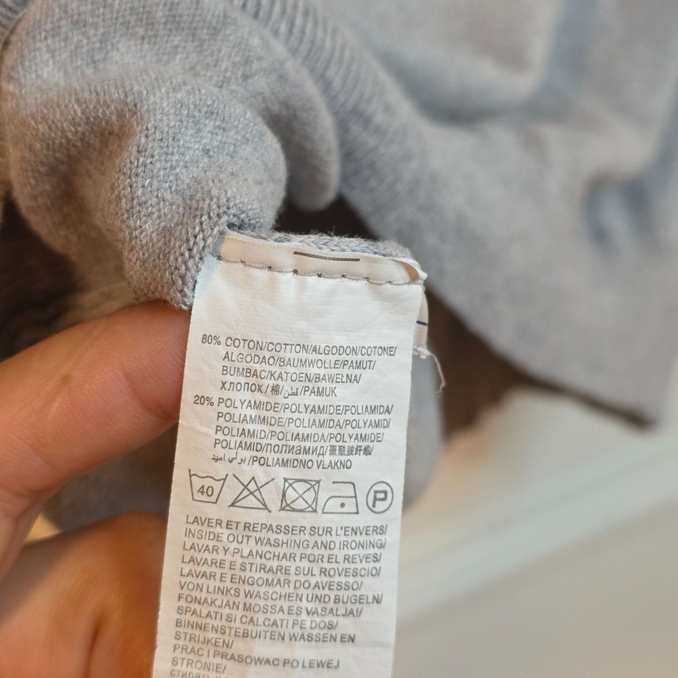 Maglioni & Felpe: Grauer Pullover M basic klassisch bequem – Usato da Wald ZH venduto da CapLux 2
