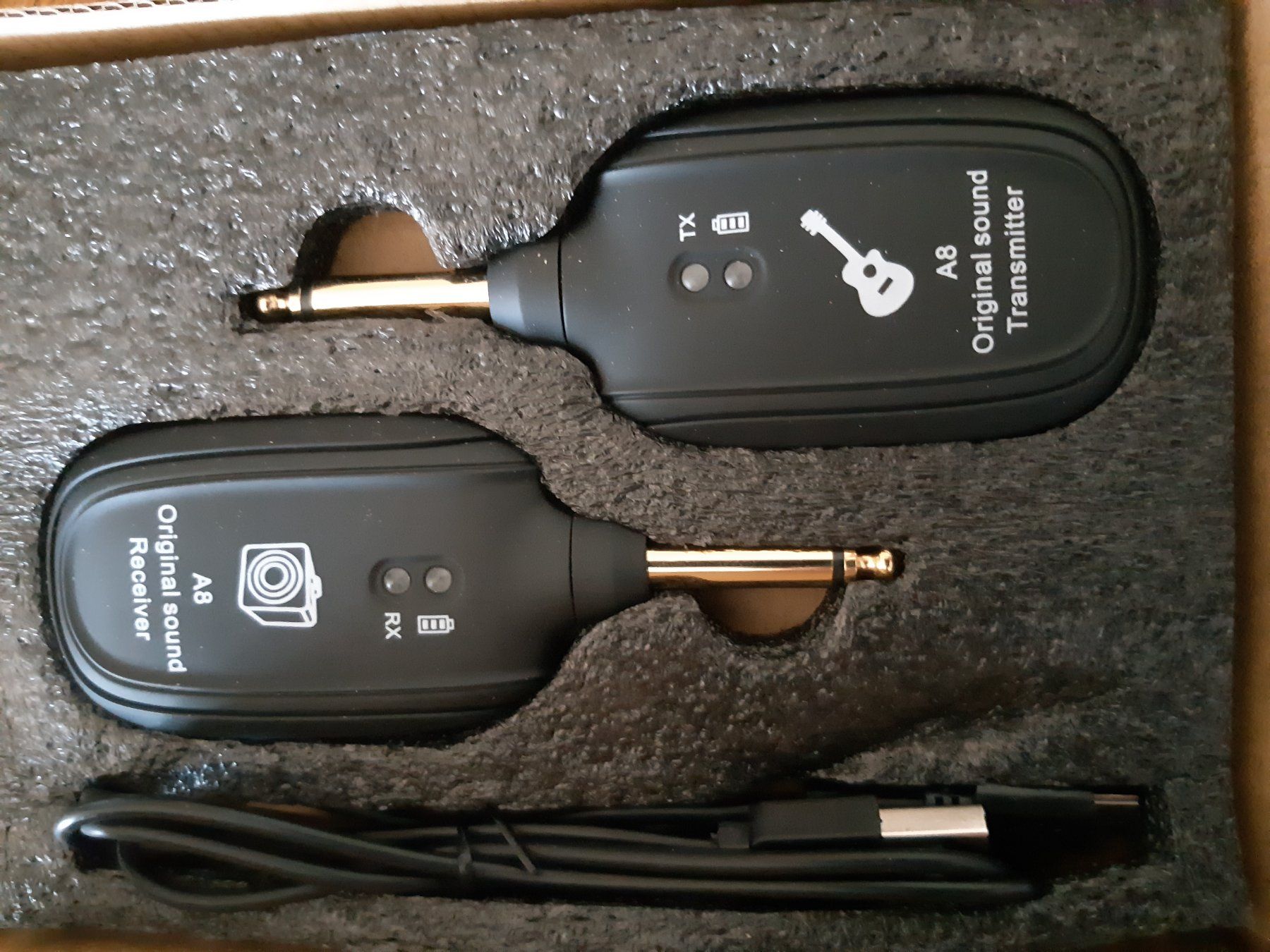 Strumenti musicali: Elektroakustische Geige mit Sender – Nuovo e nell'imballaggio originale da Schaffhausen venduto da raj_f5dm 5