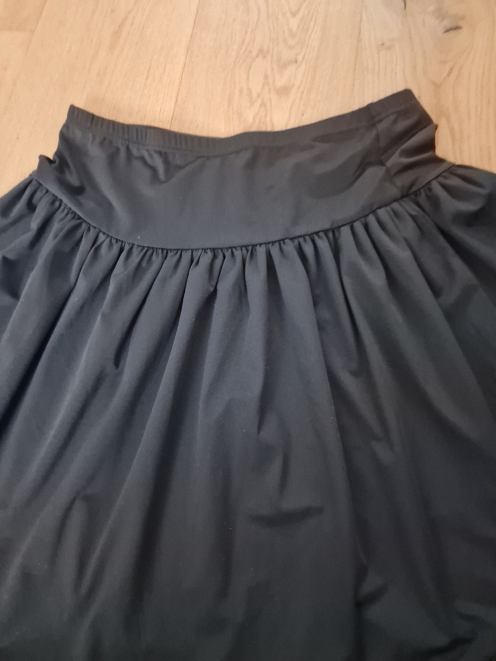 Gonne: Schwarzer Rock Gr. XL bequem – Nuovo (secondo la descrizione) da Ottenbach venduto da Claurin 1