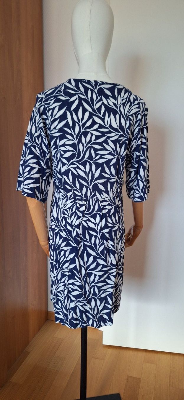 Kleider: LPB, robe / Kleid – Neu (gemäss Beschreibung) aus Lussery-Villars von pousinete02 1