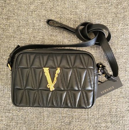 Sac bandoulière VERSACE neuf en cuir noir de la ligne VIRTUS