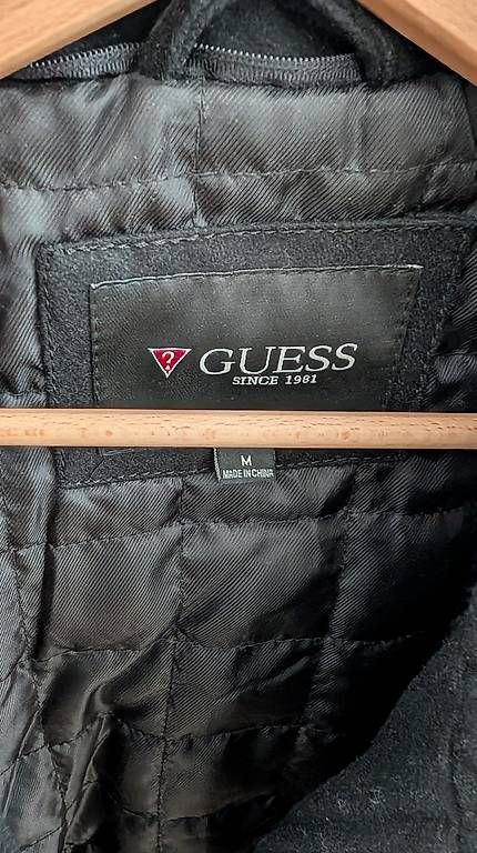 Vestes: Giacca Guess uomo – D'occasion à Locarno par ama_7bm7