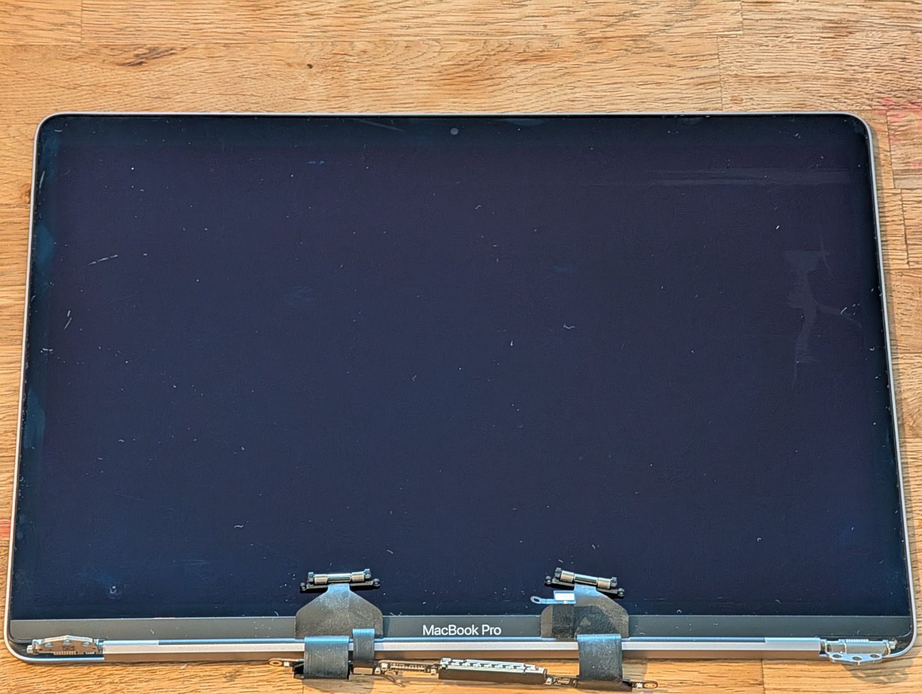 Apple Notebook: MacBook Pro 13" (2017) Display - Defective – Difettoso da Zuchwil venduto da Danihend