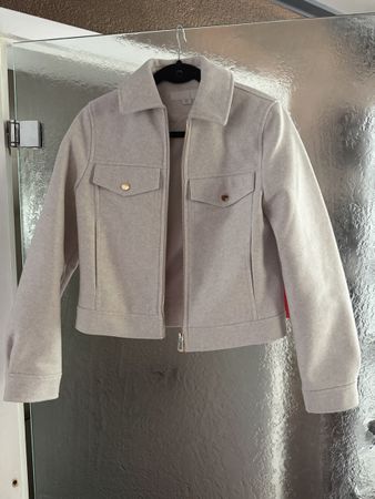 Zara Jacke hellbeige Grösse XS sehr guter Zustand