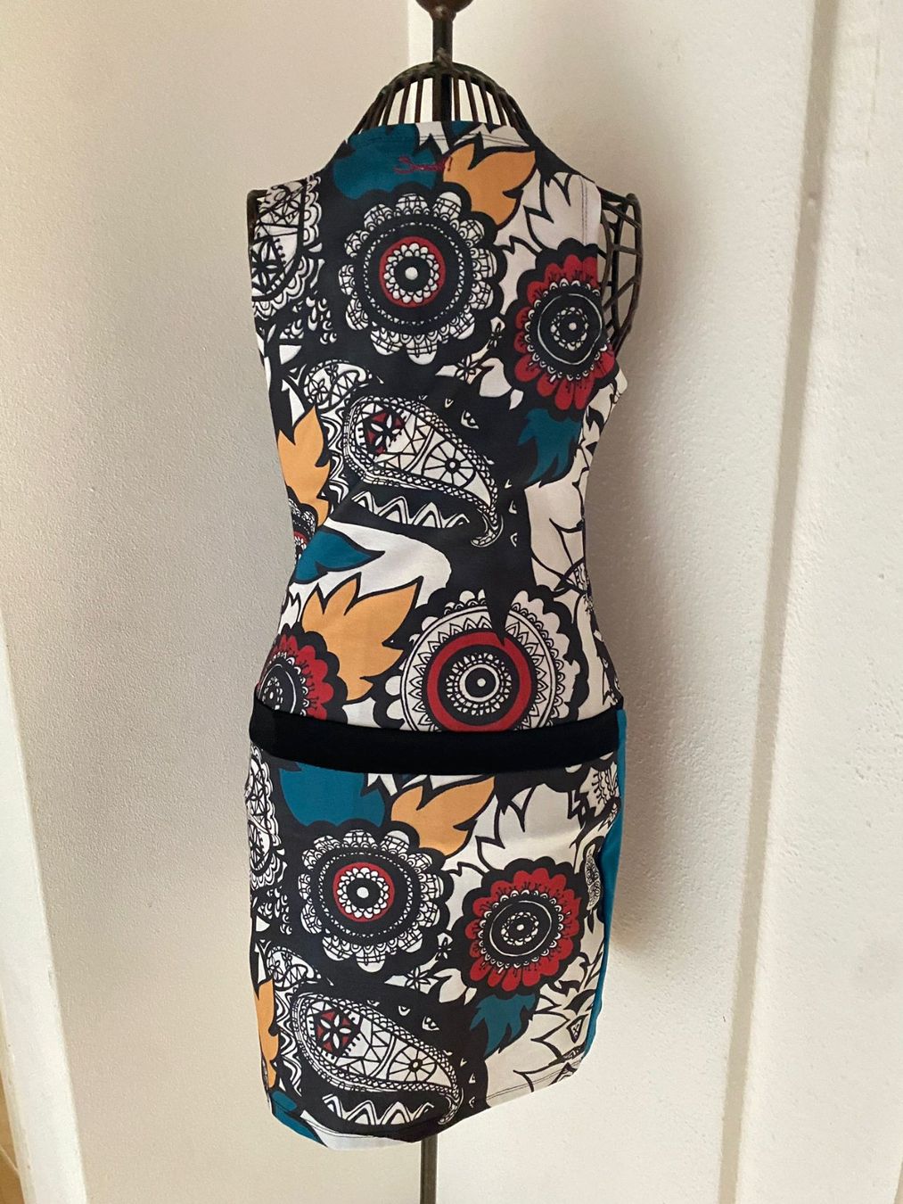 Kleider: Gr. S Damenkleid mit Taschen – Neu (gemäss Beschreibung) aus Rothrist von lil_tg5m 4