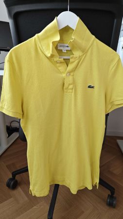 Lacoste Poloshirt, Grösse M, Slim Fit, Gelb, kaum getragen