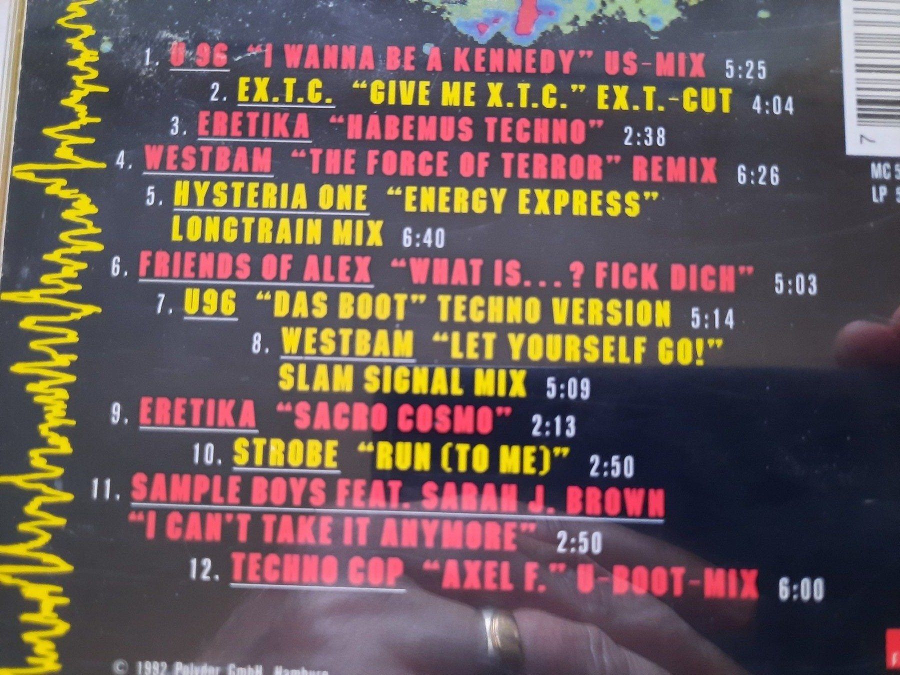 CDs: Cd Techno Explosion  – Gebraucht aus Pully von bro_n52j 2