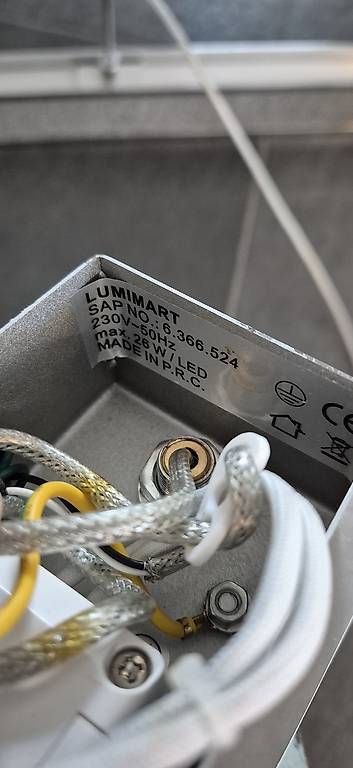 Lampadari & plafoniere: Lumimart dimmbare LED Pendelleuchte – Usato da Adlikon venduto da RiD94 1