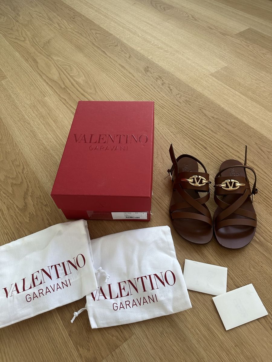 Scarpe da donna: Valentino Garavani Sandalen – Usato da Neuhausen venduto da ann_t9kn