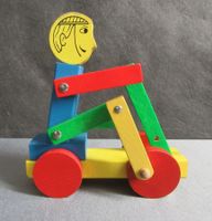 Nachzieh-Spielzeug aus Holz - Vierrad zum Ziehen