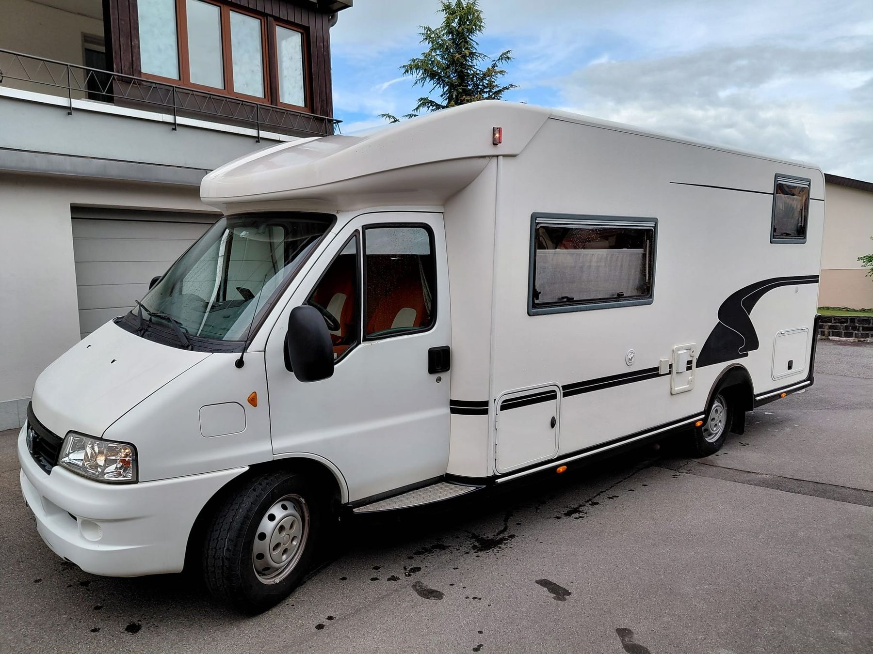 Eura Mobil Veicoli da campeggio: Wohnmobil (Eura) – Usato da Ballwil venduto da bibiwunderli 2