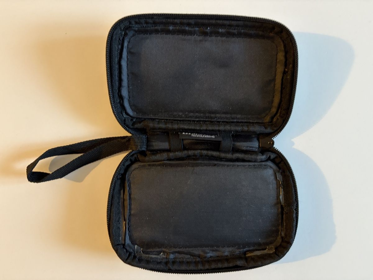 Nintendo Console: Nintendo DS Lite mit Zubehör und 2 Games – Usato da Baden venduto da Salester9 5