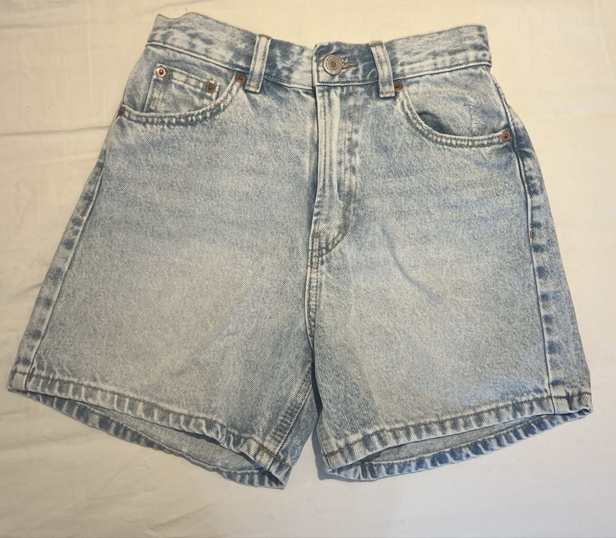 Pull&Bear Lotti di vestiti: 3x Jeans Shorts – Größe 32 von Pull&Bear – Nuovo (secondo la descrizione) da Niederbüren venduto da Butterly83 3