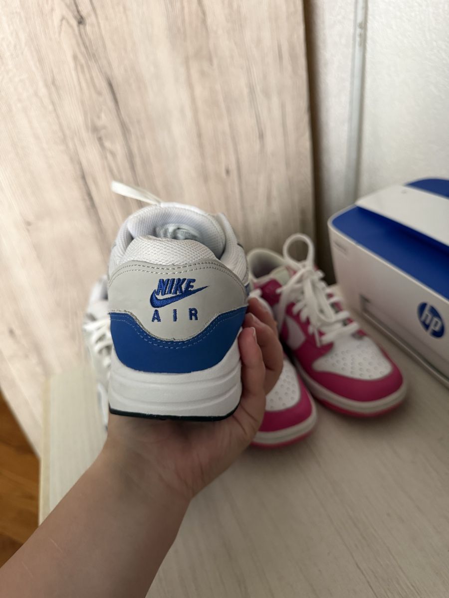Scarpe per ragazzi: Lot chaussures Nike enfant – Usato da Genève venduto da tre_pr6f 4