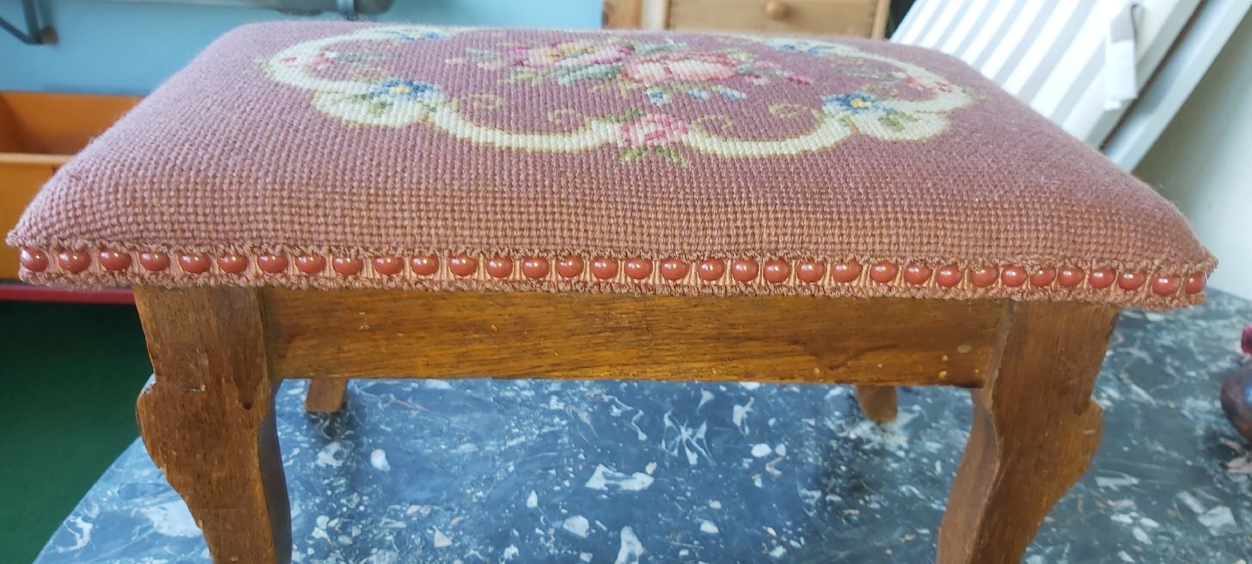 Tabourets: Hocker aus Holz / Fuss - Schemel VINTAGE – D'occasion à Greppen par 86Sina