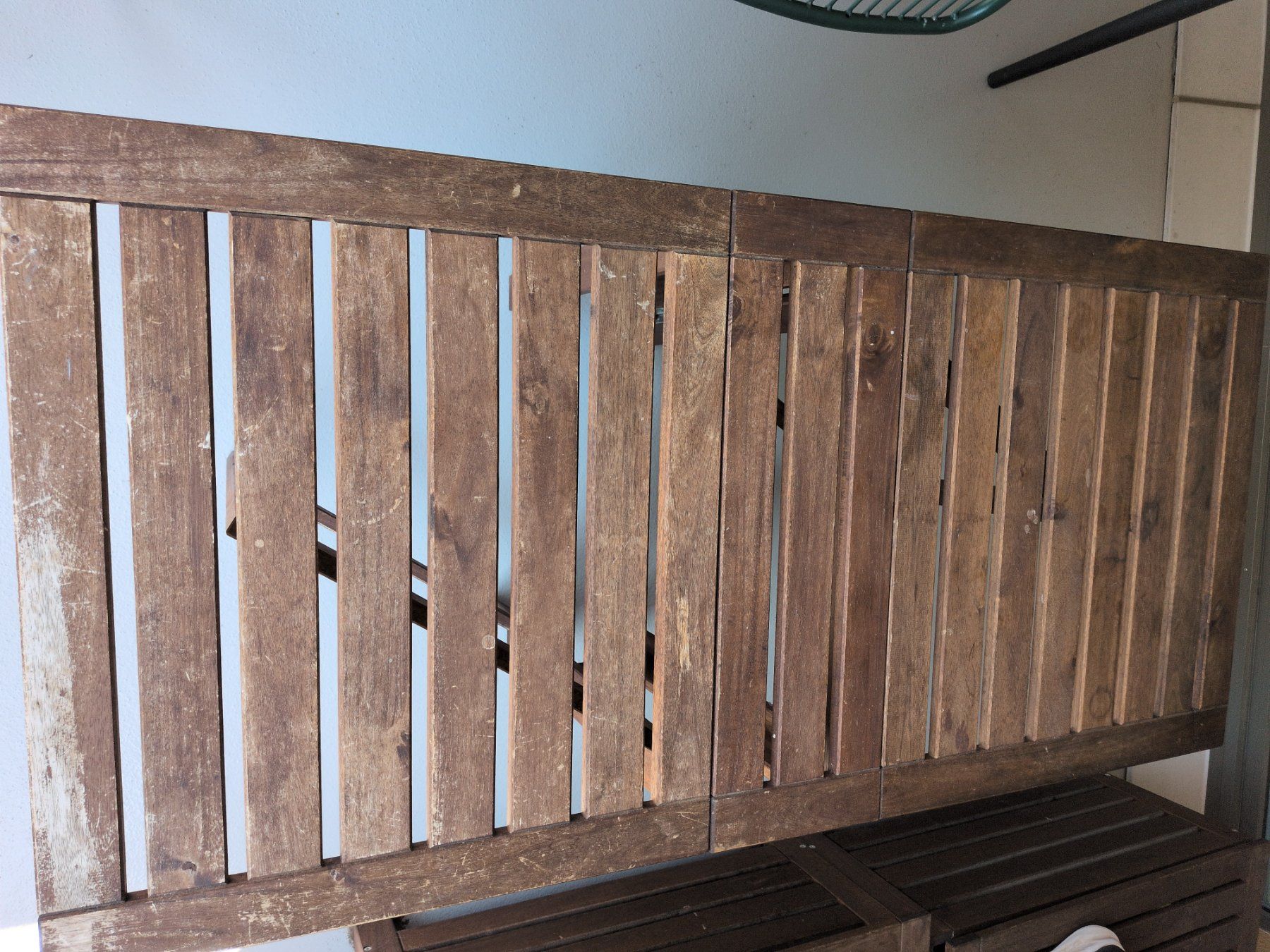Ikea Tischset: Balkontisch und vier Stühle – Gebraucht aus Bern von Highwaydonkey 2