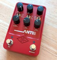 Universal Audio UAFX ANTI 1992 High Gain Amp Pedal