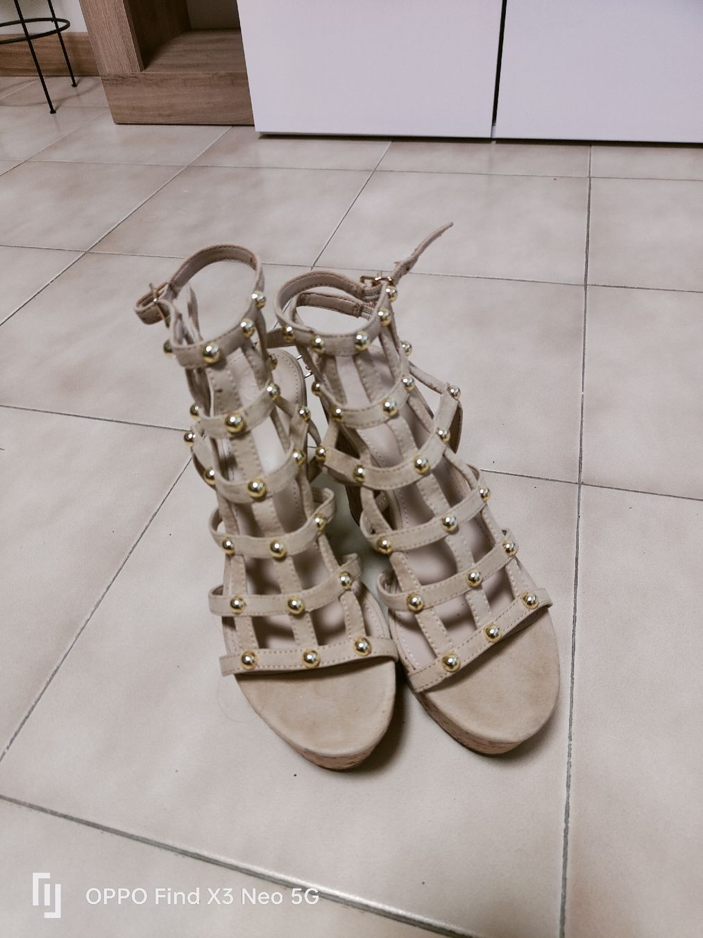 Guess Scarpe da donna: Zeppe Guess misura 39 – Usato da Coldrerio venduto da ivi_g8gb