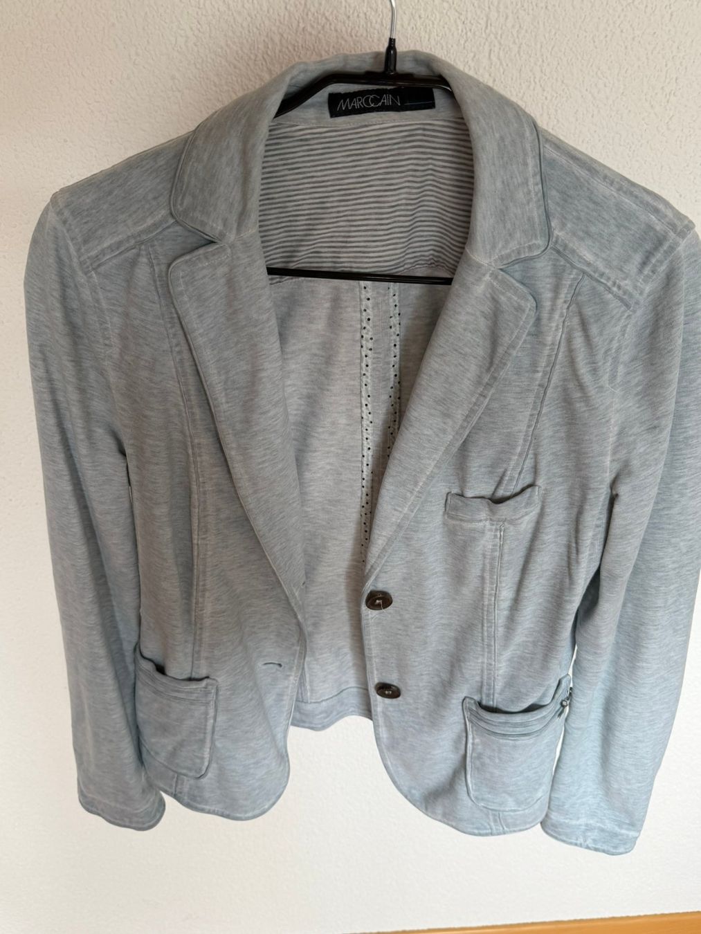 Marc Cain Giacche: Marc Cain Blazer – Usato da Burgdorf venduto da Bizeli