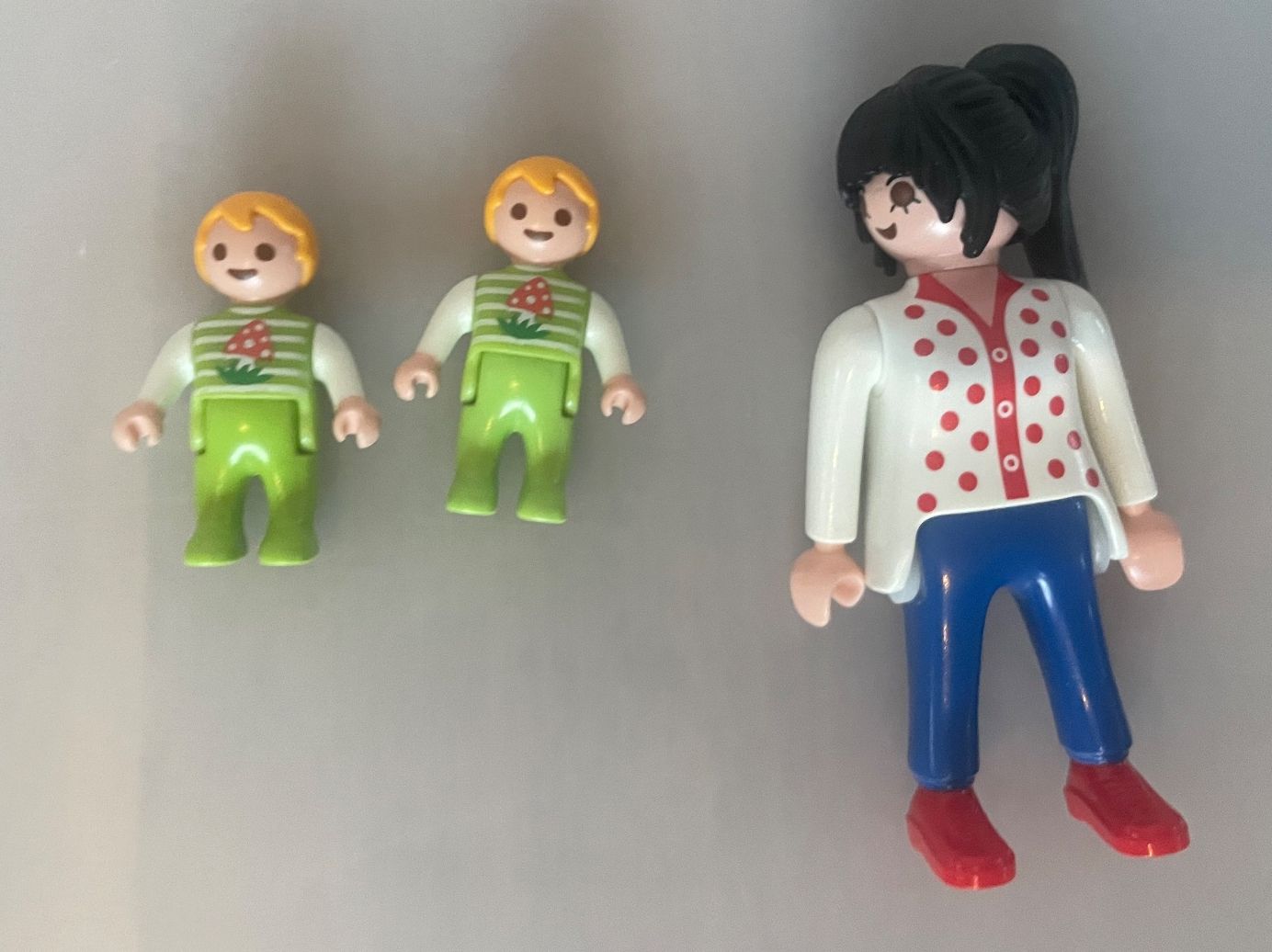 Playmobil Giocattoli: Playmobil Set - Mutter mit zwei Babys im Kinderwagen – Usato da Seelisberg venduto da Mira1313 2