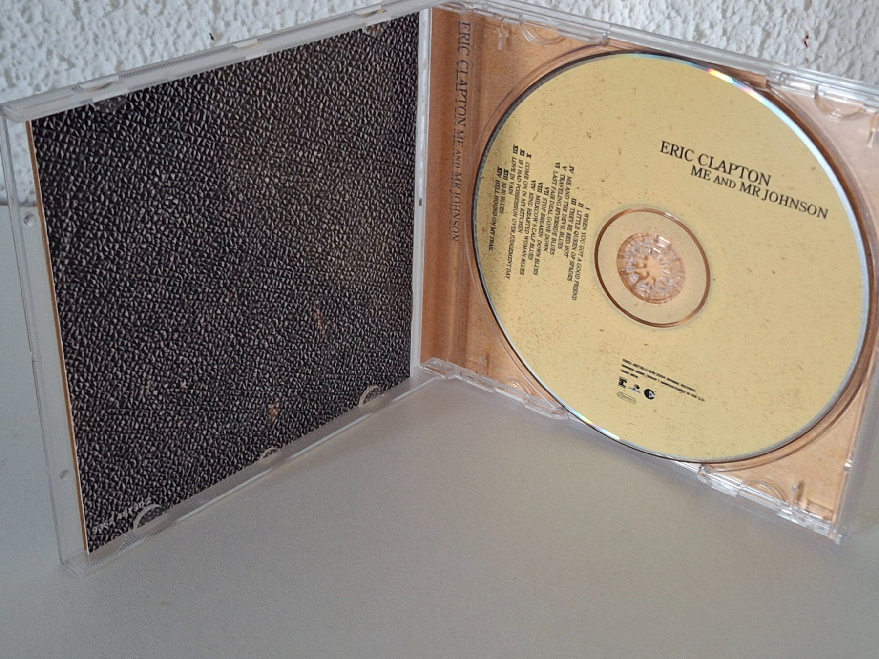 CD: CD Eric Clapton - Me and Mr Johnson😎 – Usato da Aarberg venduto da Jackup1 2