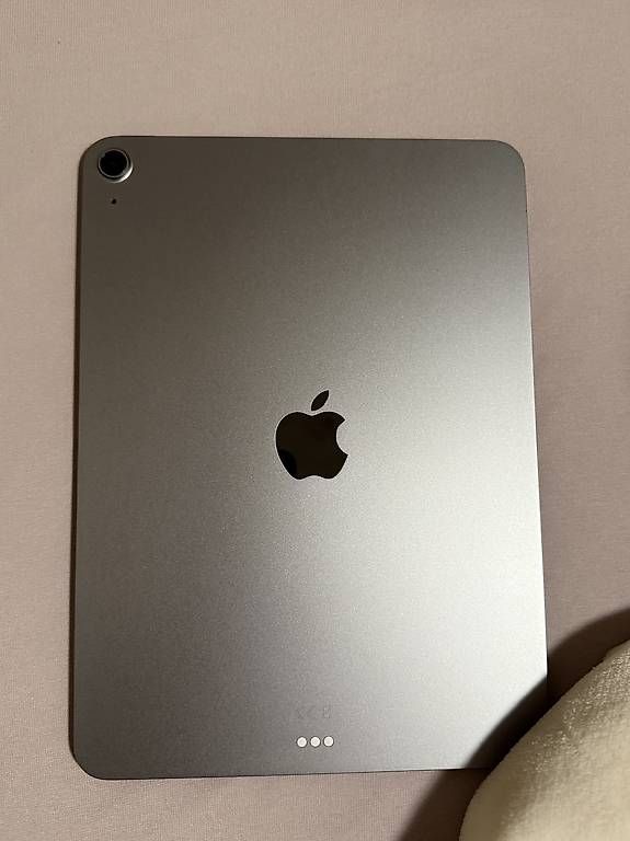 Tablet PC: Ipad Air 11 M3 128GB  – Usato da Bulle venduto da Kathboss 1