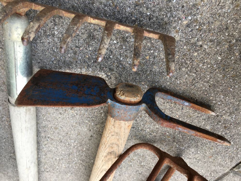Lot Garten Werkzeug, Gabeln,Schaufeln, Rechen,Pickel 9Stück Kaufen