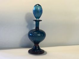 Flacon à parfum en verre d’art signé B. Schmid 1995 –