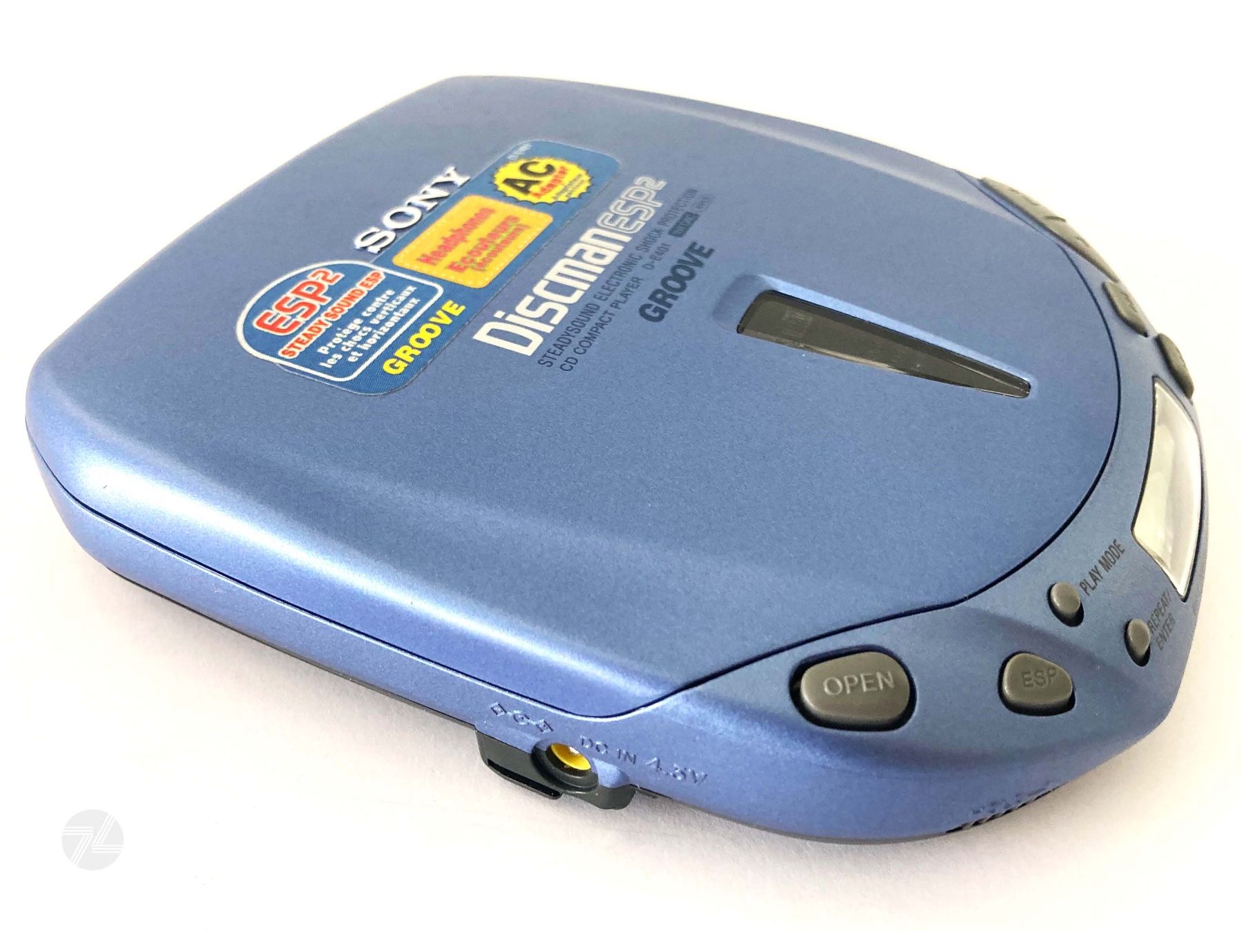 Sony Lettore multimediale portatile: Sony Discman D-E401 ESP2 CD Player + Netzteil – Usato da Wetzikon ZH venduto da cyan74 2