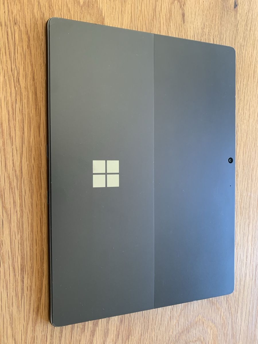 Microsoft Tablet PC: Microsoft Surface pro 9 – Usato da Bern venduto da per_zz8q