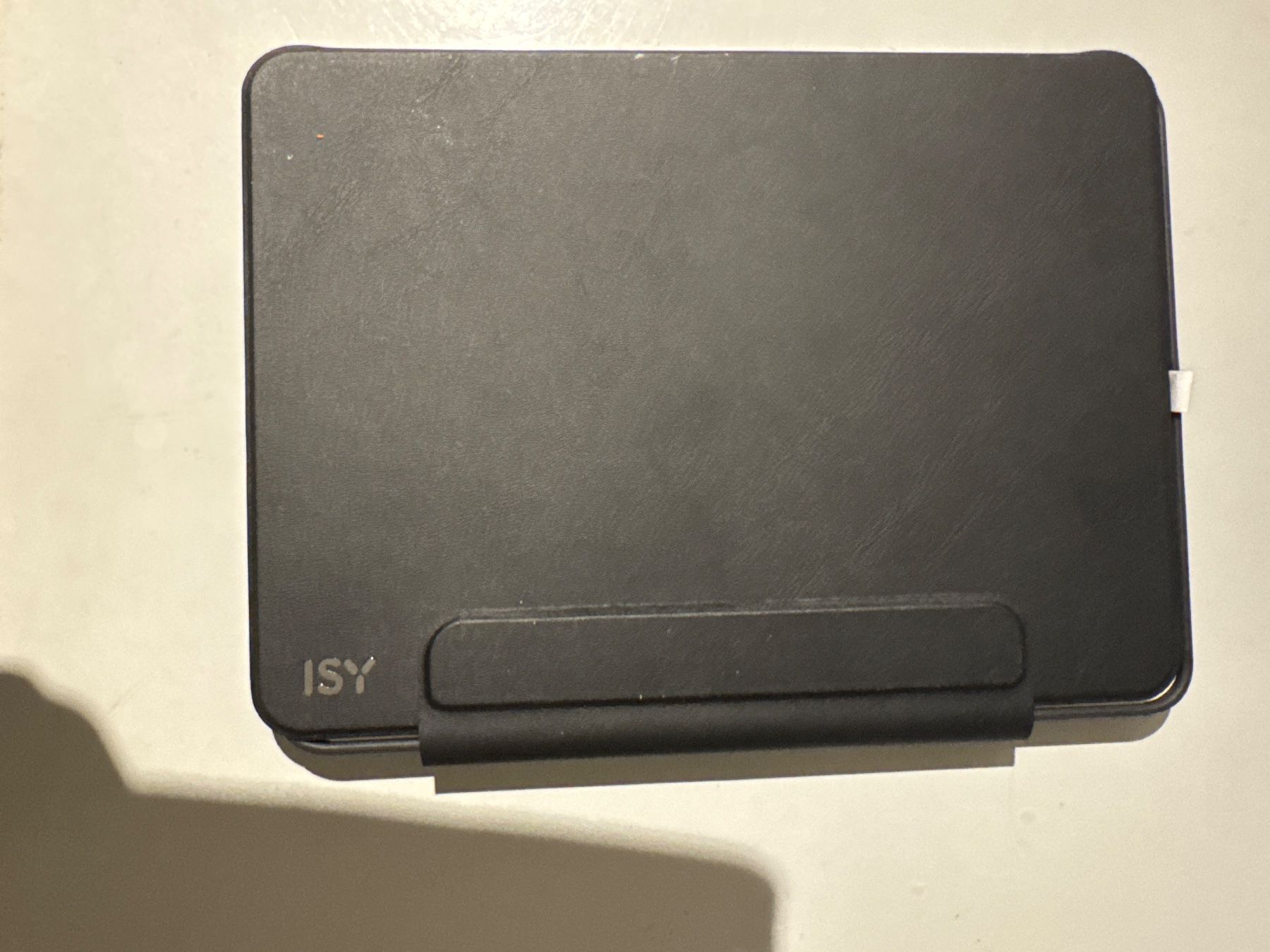 Cuffie: iPad  air 11 2024 & 10.9 Schutz Mappe ISY – Nuovo (secondo la descrizione) da Grabs venduto da mayram27 1