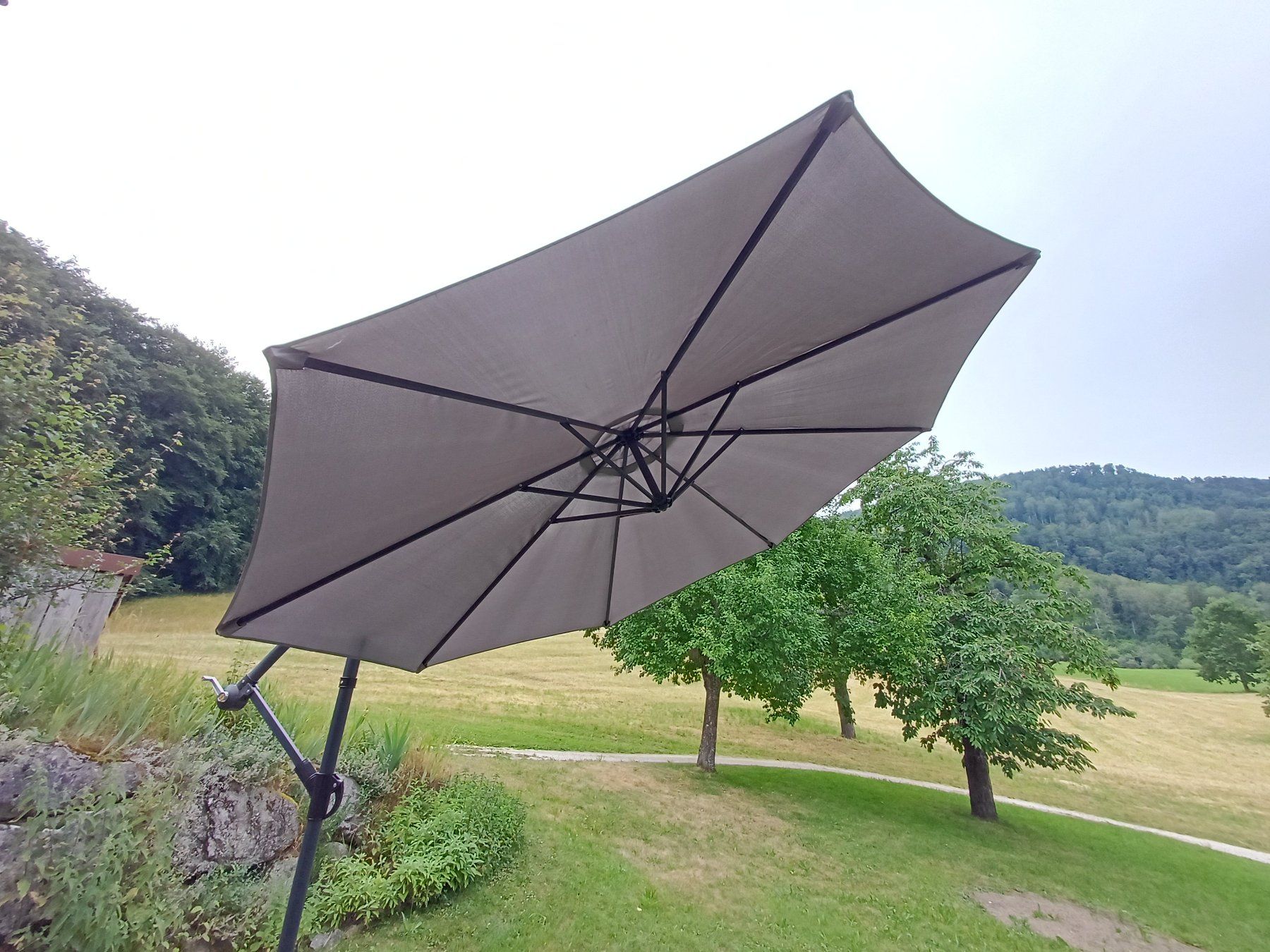 Parasols: Sonnenschirm 280 cm – D'occasion à Laupersdorf par ginaelio 2