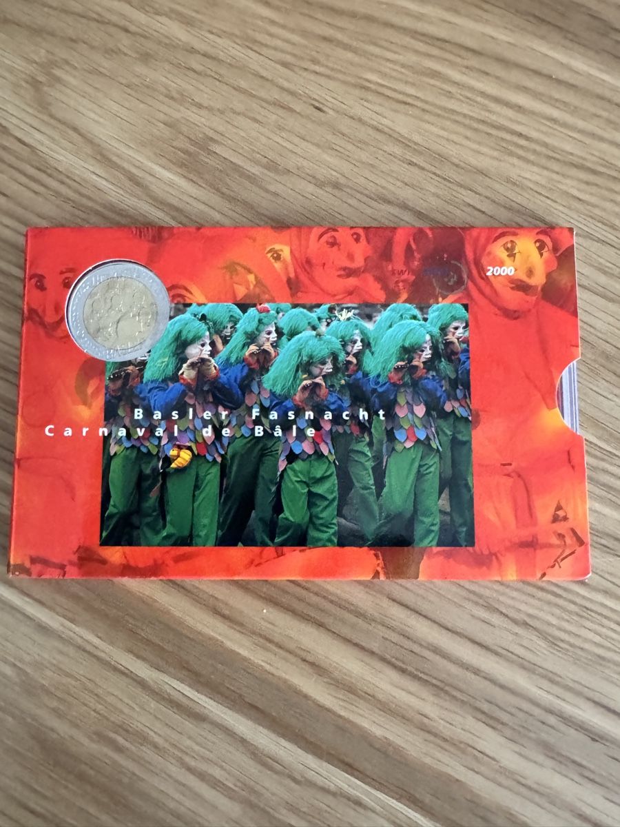 Tutti le monete: Schweizer Münz-Set Carnaval de Bâle 2000, Brillanter Zustand – Nuovo e nell'imballaggio originale da Basel venduto da triniswiss68