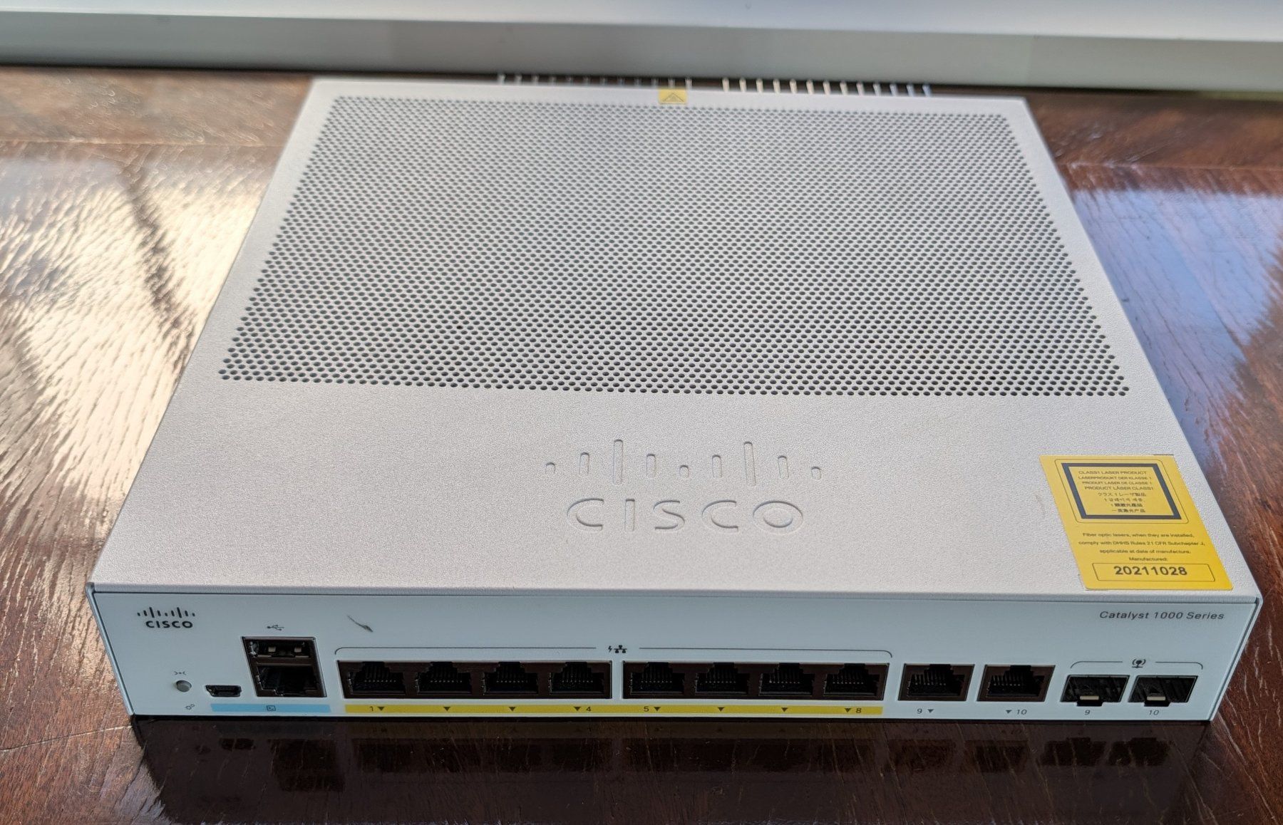 Cisco C1000 - 8 Port 2G L - good condition (Gebraucht) in ...