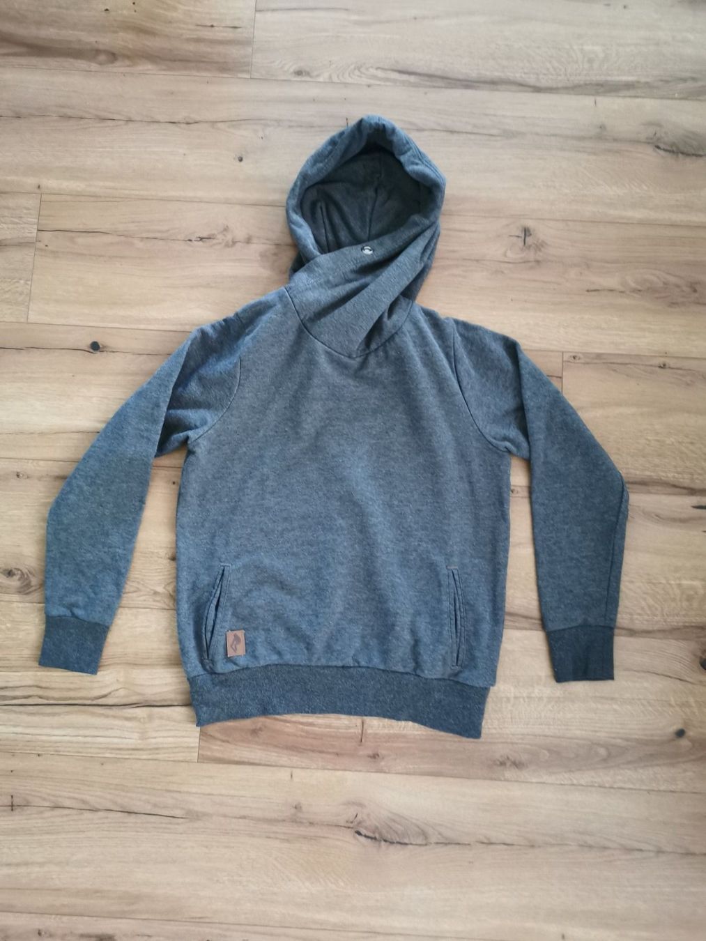 Maglioni & Felpe: Kaputzenpullover Gr. 48/50 – Usato da Alberswil venduto da __colafroeschli__