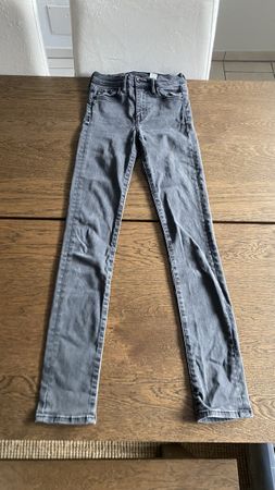 Jeans H&M Skinny Regular Waist Grau 26/32 guter Zustand