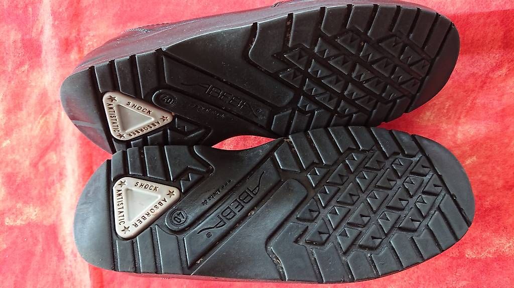 Scarpe da uomo: ABEBA Sicherheitschuhe Gr. 40 schwarz – Usato da Binningen venduto da Oberpfeiffe 1