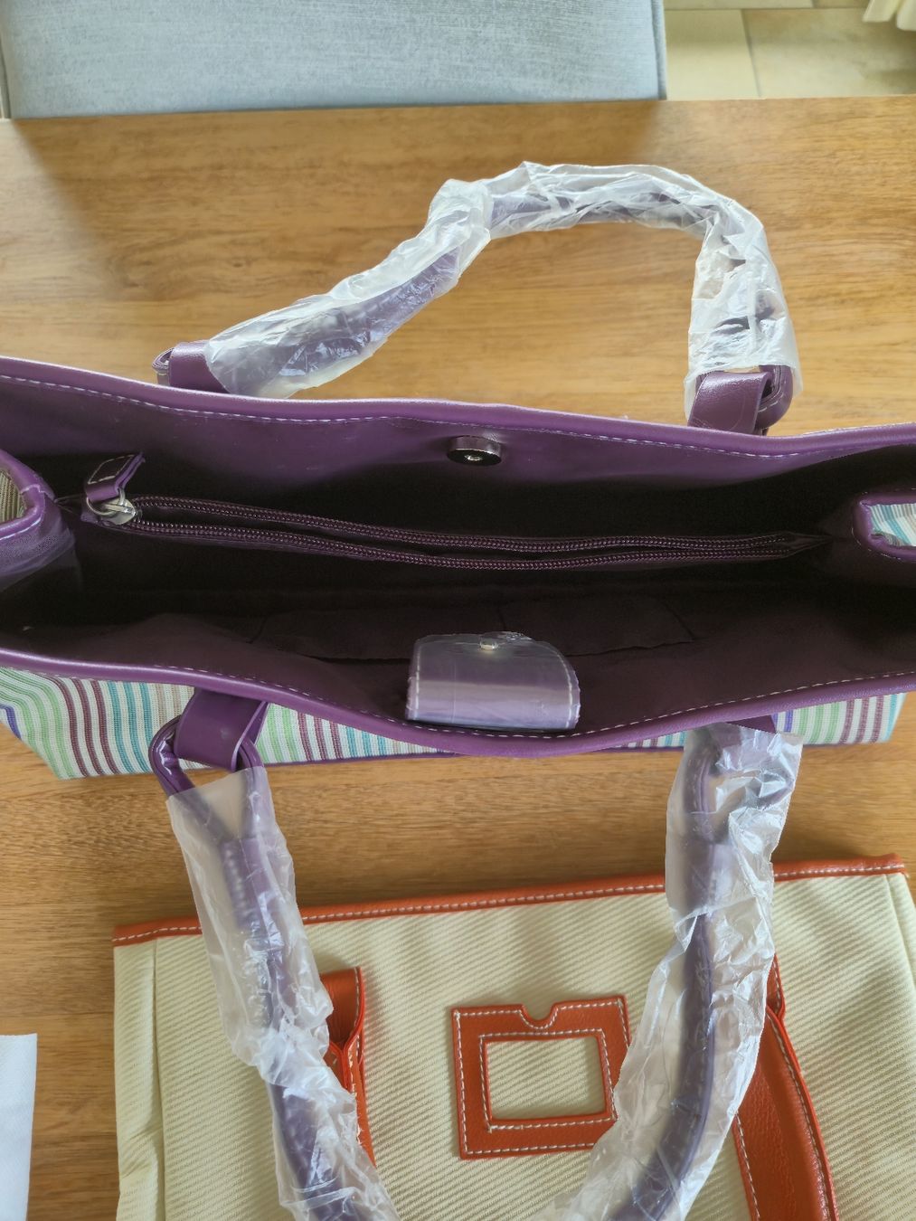 Estée Lauder Borse da donna: 5 Taschen Estēe Lauder – Nuovo (secondo la descrizione) da Einsiedeln venduto da Bounty018 6